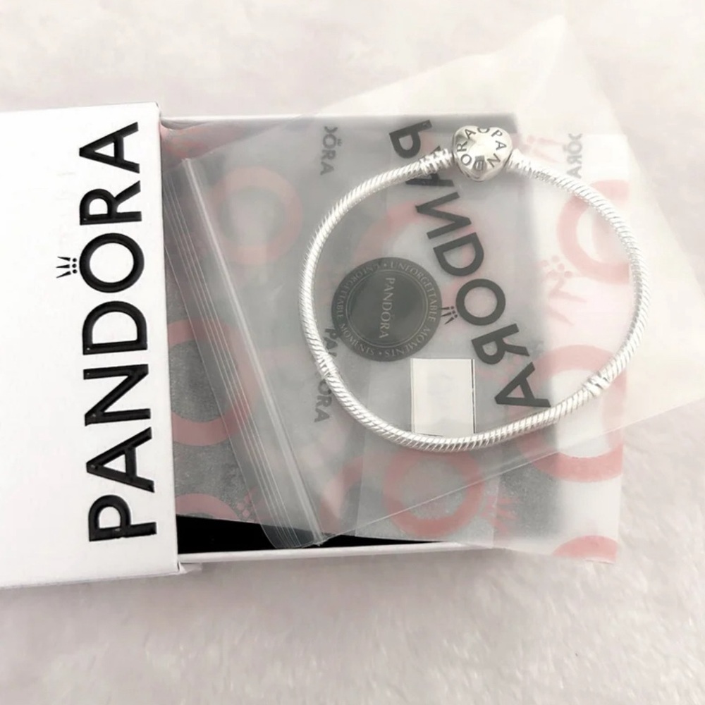 PANDORA Moments Heart Clasp Snake Chain Bracelet(19cm/7.5”|fits wrist size 6.7”) - Picture 3 of 7